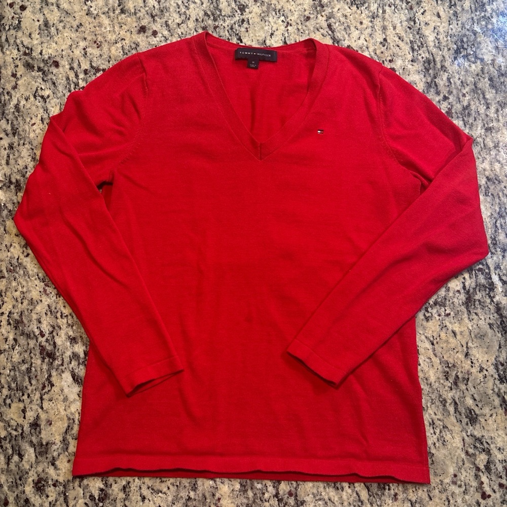 Tommy Hilfiger V-Neck Sweater in Vibrant Red
